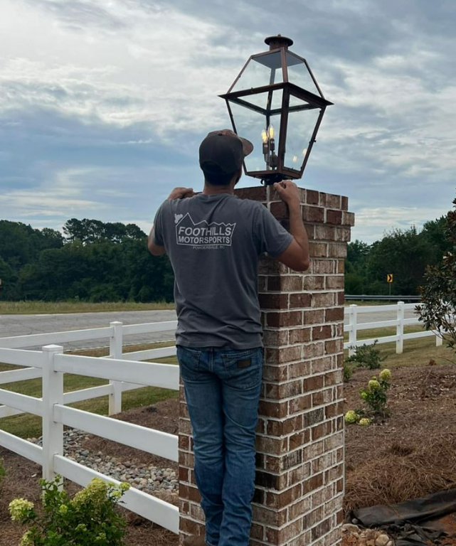 Primo Orleans Electric Pier Mount Lifestyle 20