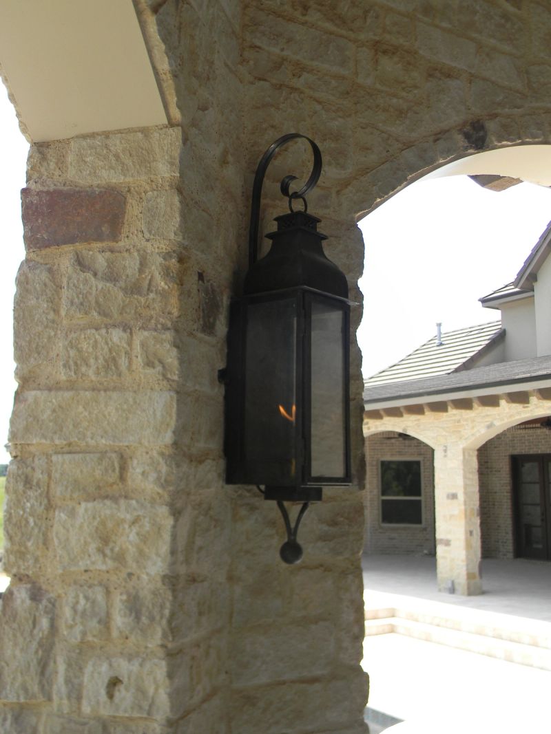 St. James Sarasota Gas Top Scroll Wall Mount Lifestyle 87