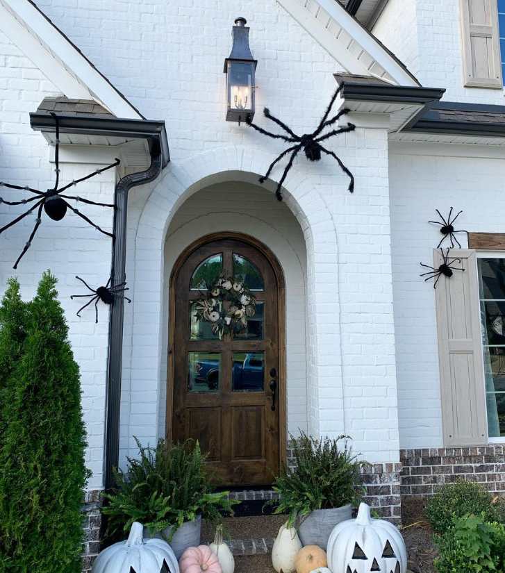 The CopperSmith Churchill Electric Wall Mount Lifestyle 3