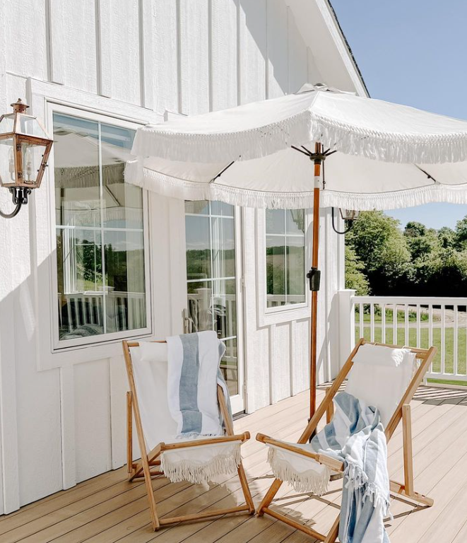 Primo Orleans Gas Goose Neck Wall Mount Lifestyle 2