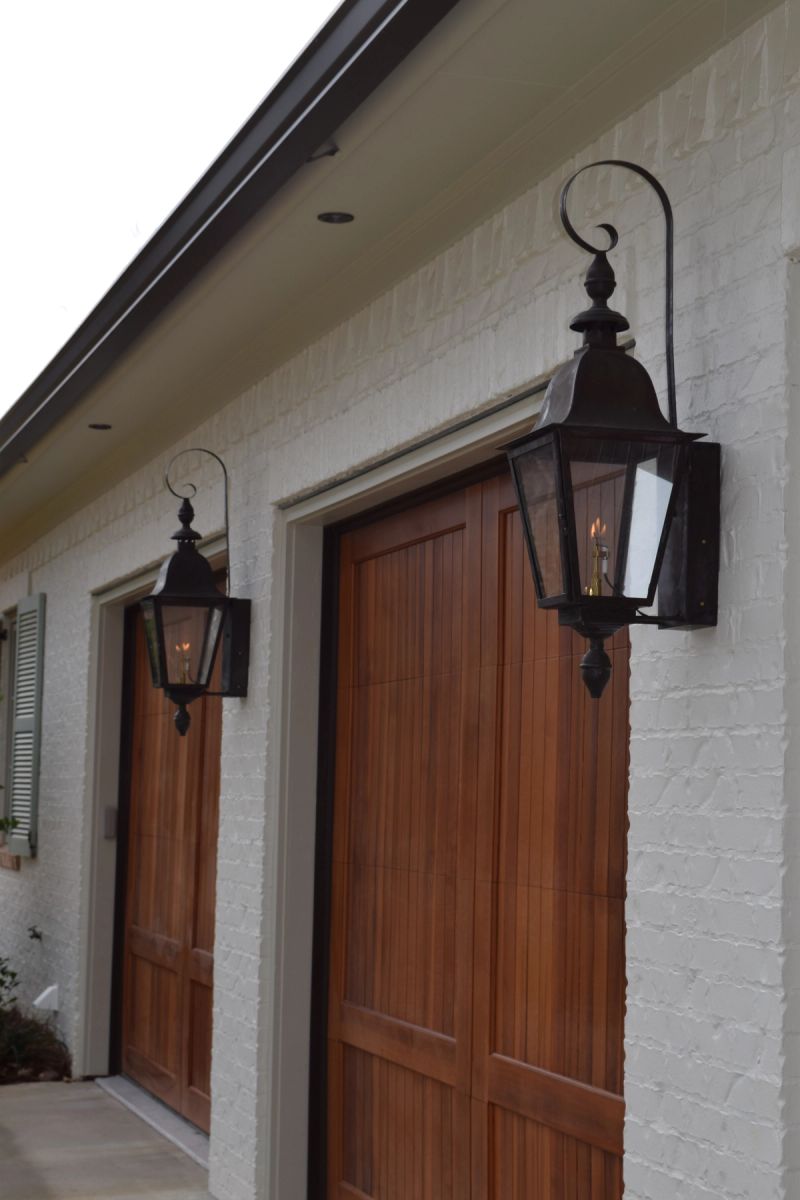 St. James Quebec Gas Top Scroll Wall Mount Lifestyle 66