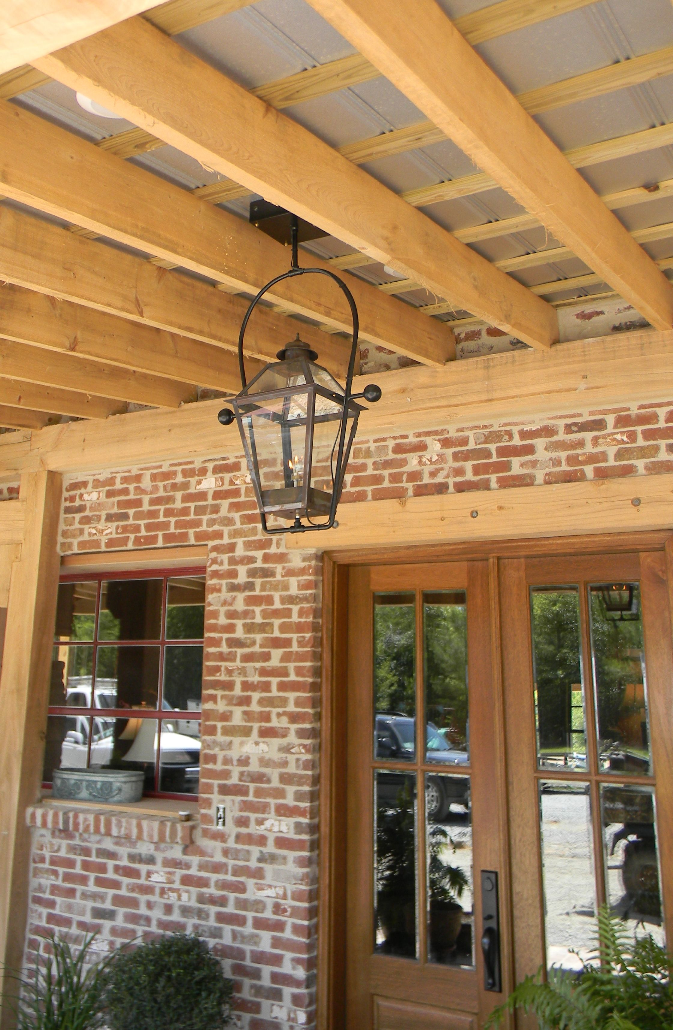 St. James Magnolia Gas Full Yoke Hanging Lifestyle 16