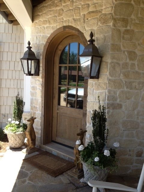 St. James Quebec Electric Wall Mount Lifestyle 10