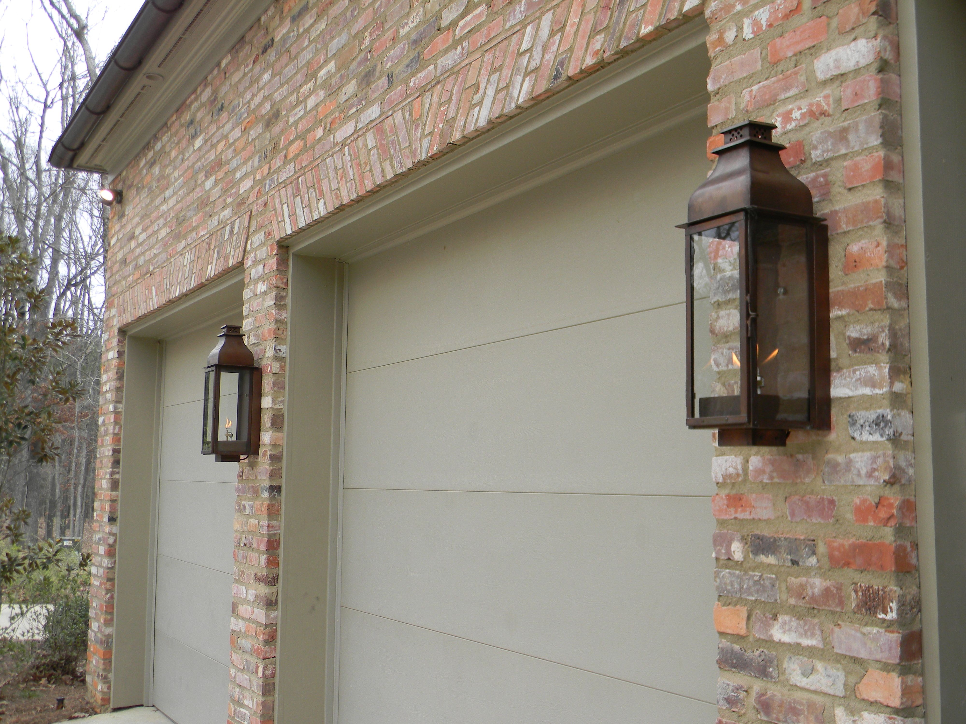 St. James Sarasota Gas Wall Mount Lifestyle 84