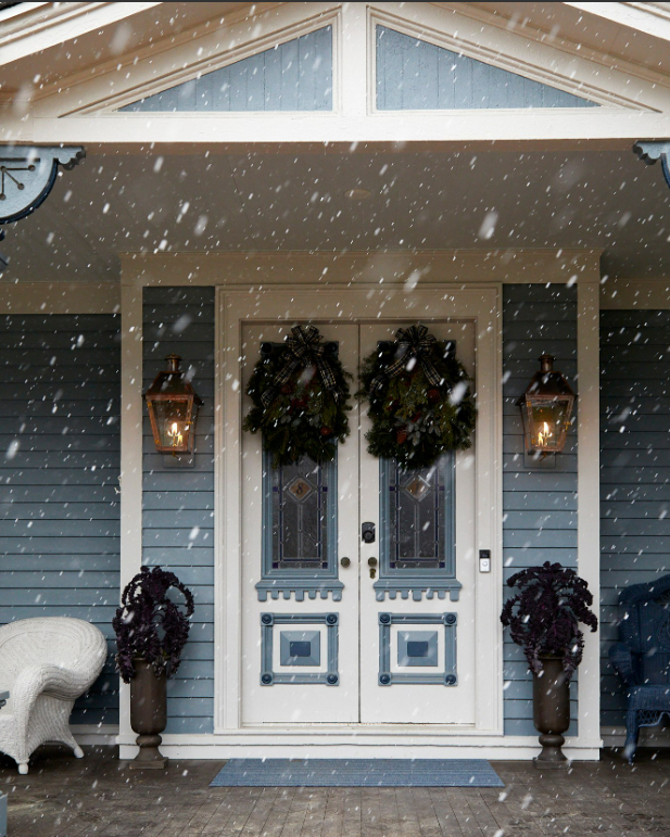 The CopperSmith Georgetown Gas Wall Mount Lifestyle 81