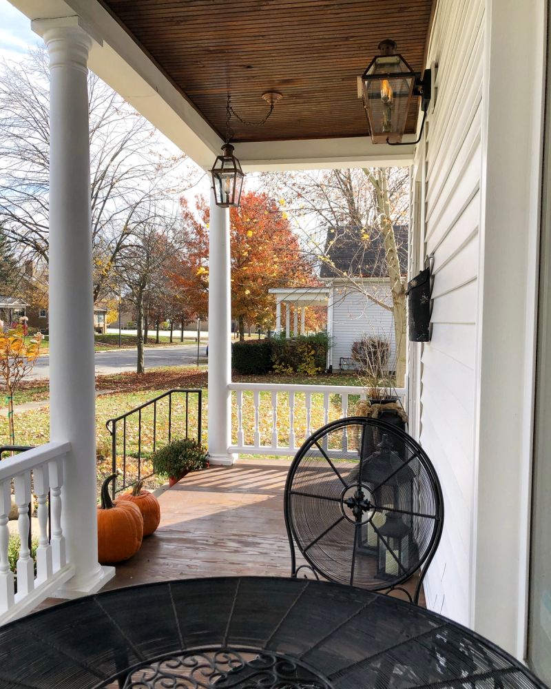 Primo Orleans Gas Wall Mount Lifestyle 69
