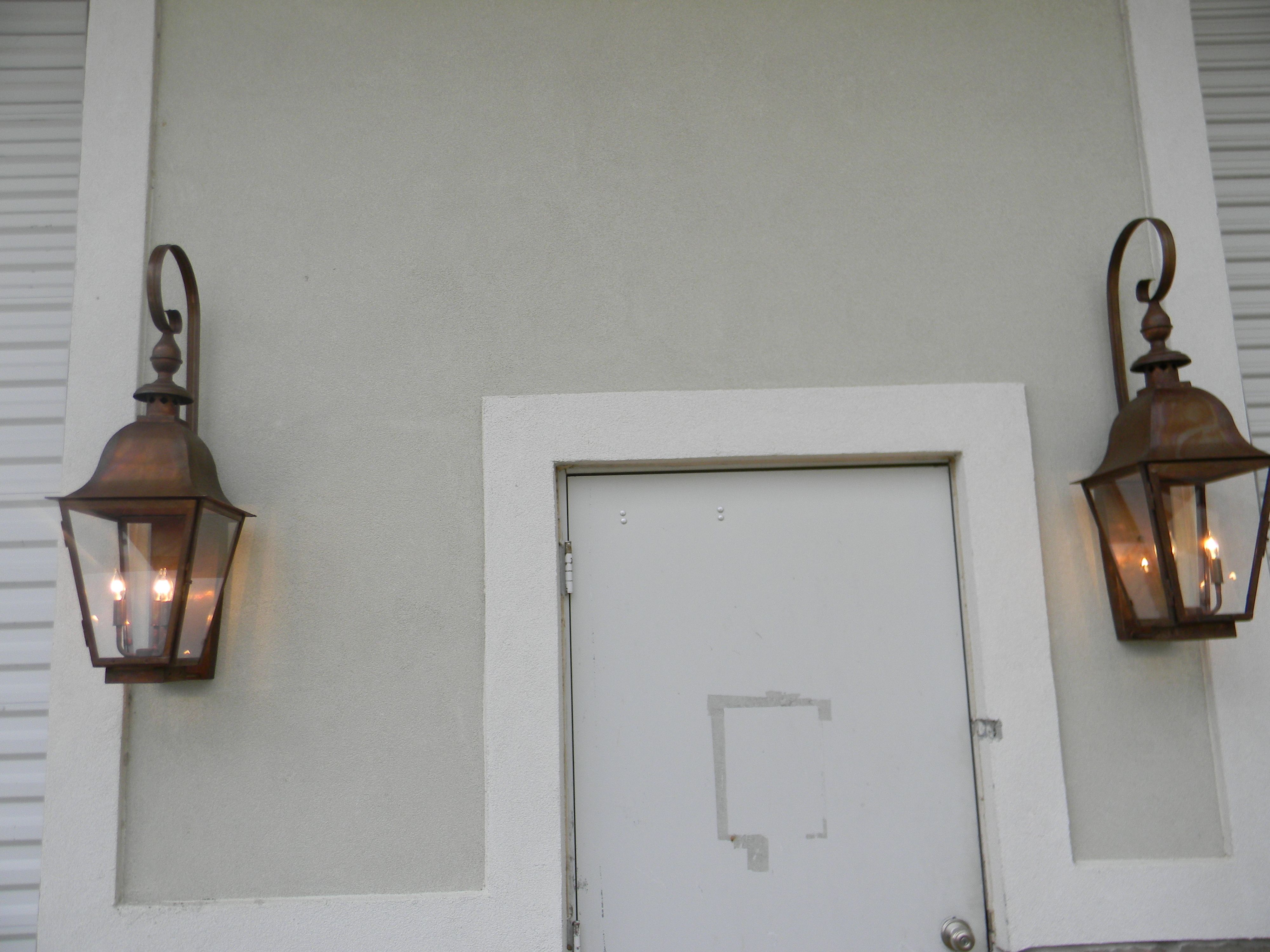 St. James Quebec Electric Top Scroll Wall Mount Lifestyle 12