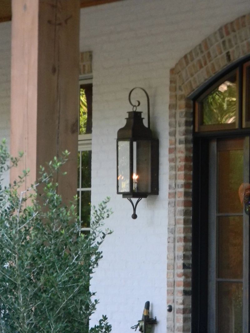 St. James Sarasota Gas Top Scroll Wall Mount Lifestyle 37
