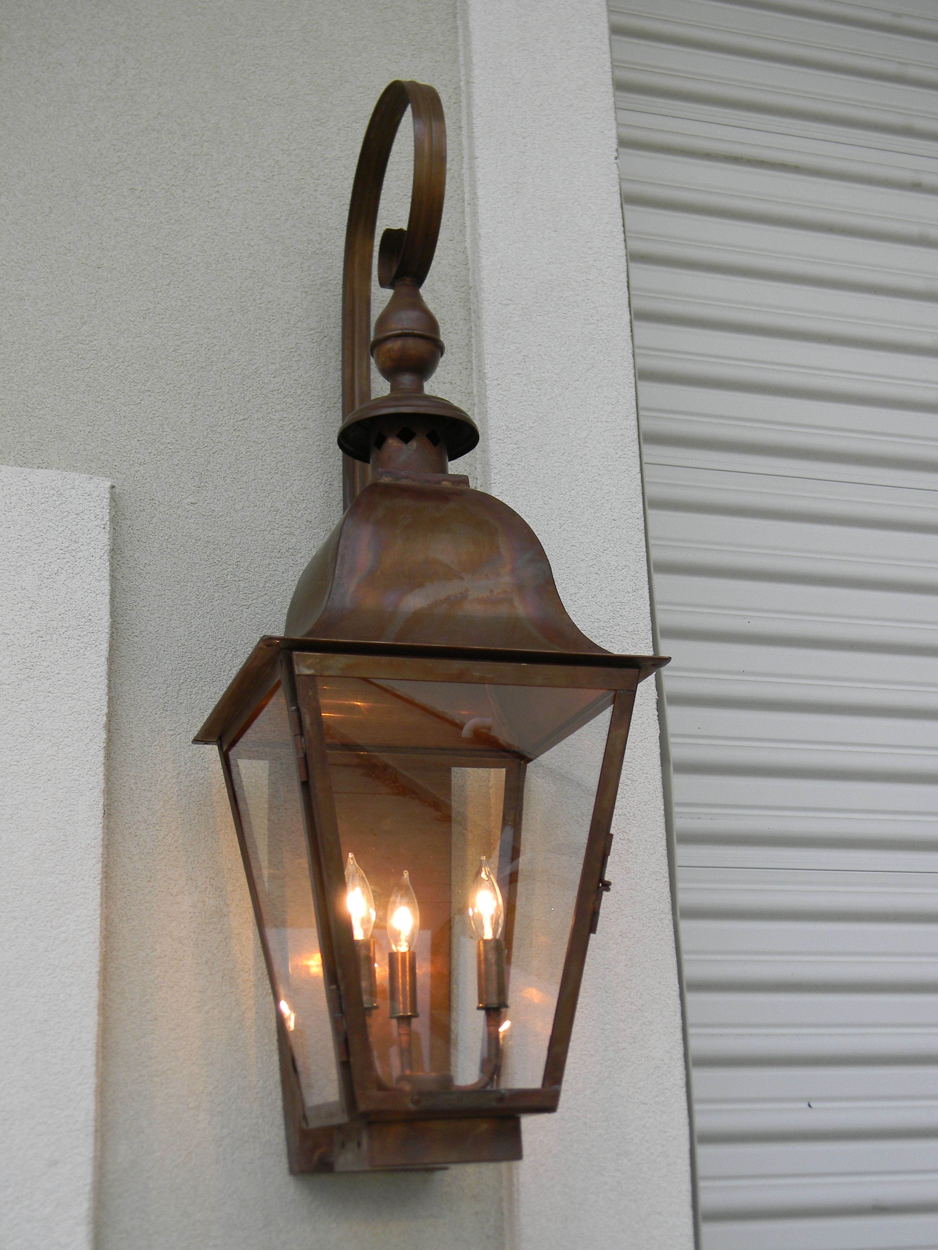 St. James Quebec Electric Top Scroll Wall Mount Lifestyle 13