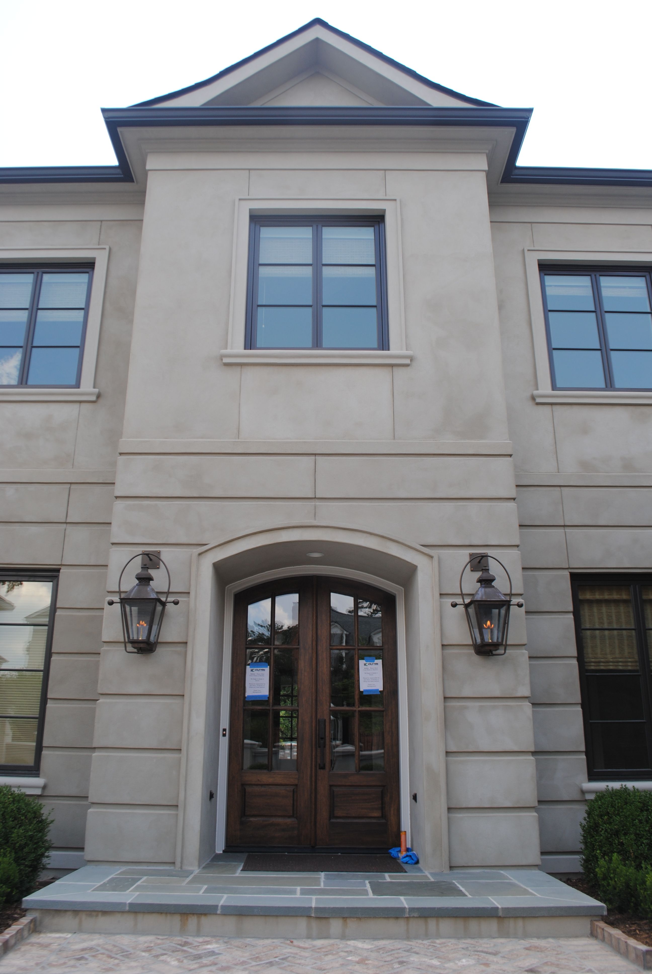 St. James Logan Gas Full Yoke Wall Mount Lifestyle 4