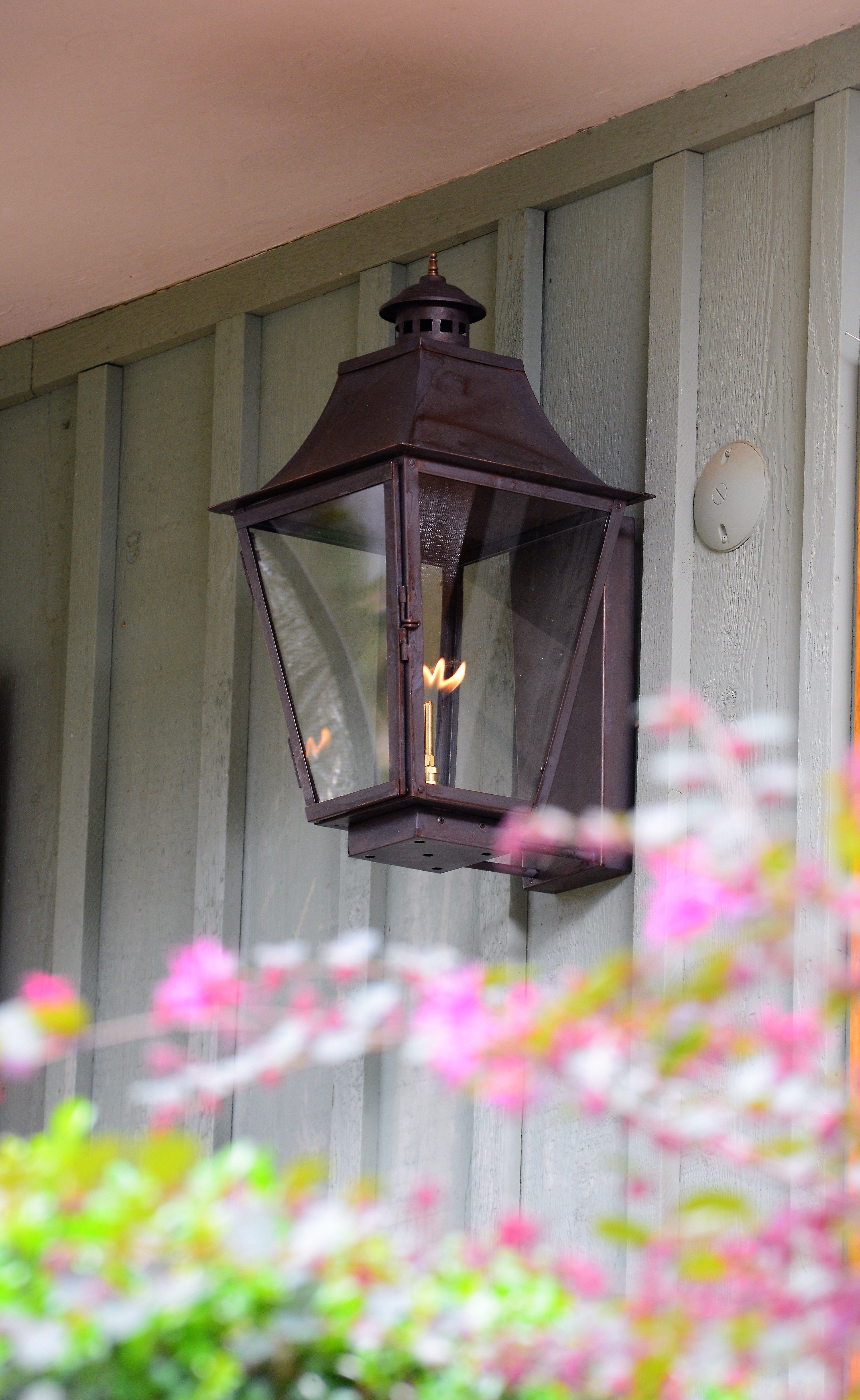 St. James Montrose Gas Wall Mount Lifestyle 15