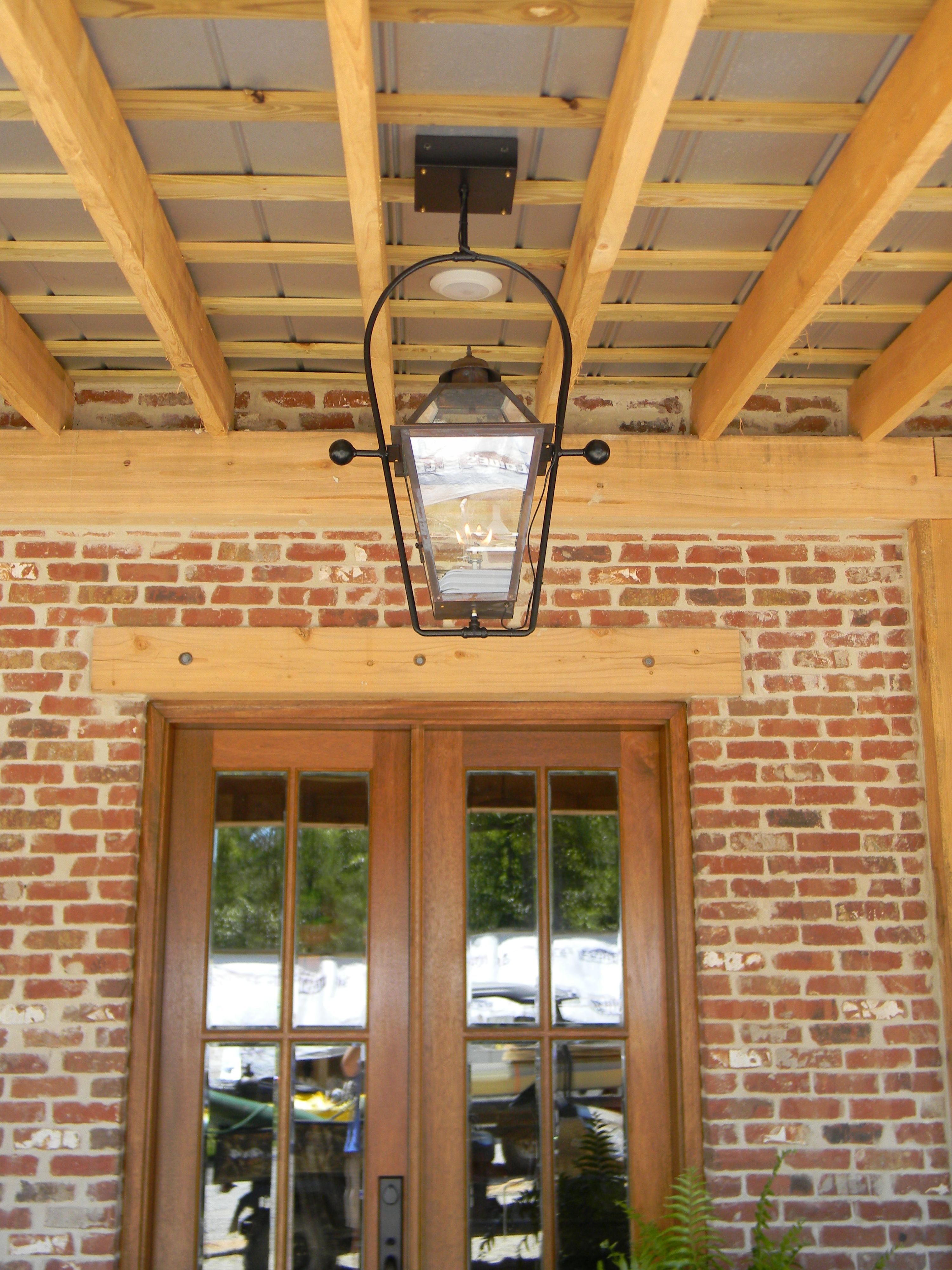 St. James Magnolia Gas Full Yoke Hanging Lifestyle 18