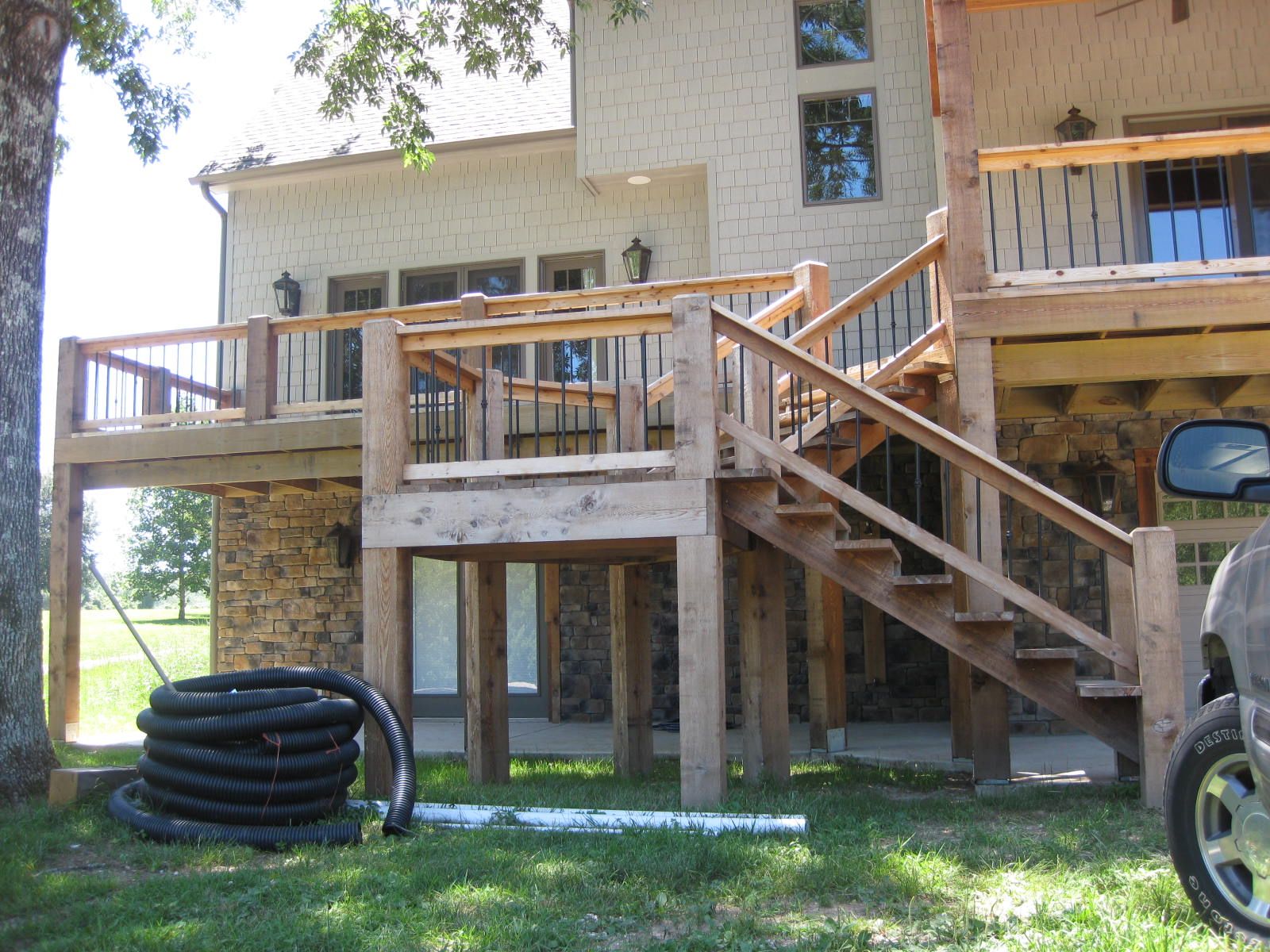 St. James Biloxi Gas Wall Mount Lifestyle 17