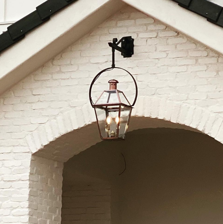 The CopperSmith Georgetown Estate Extension Electric Hanging Mount 17