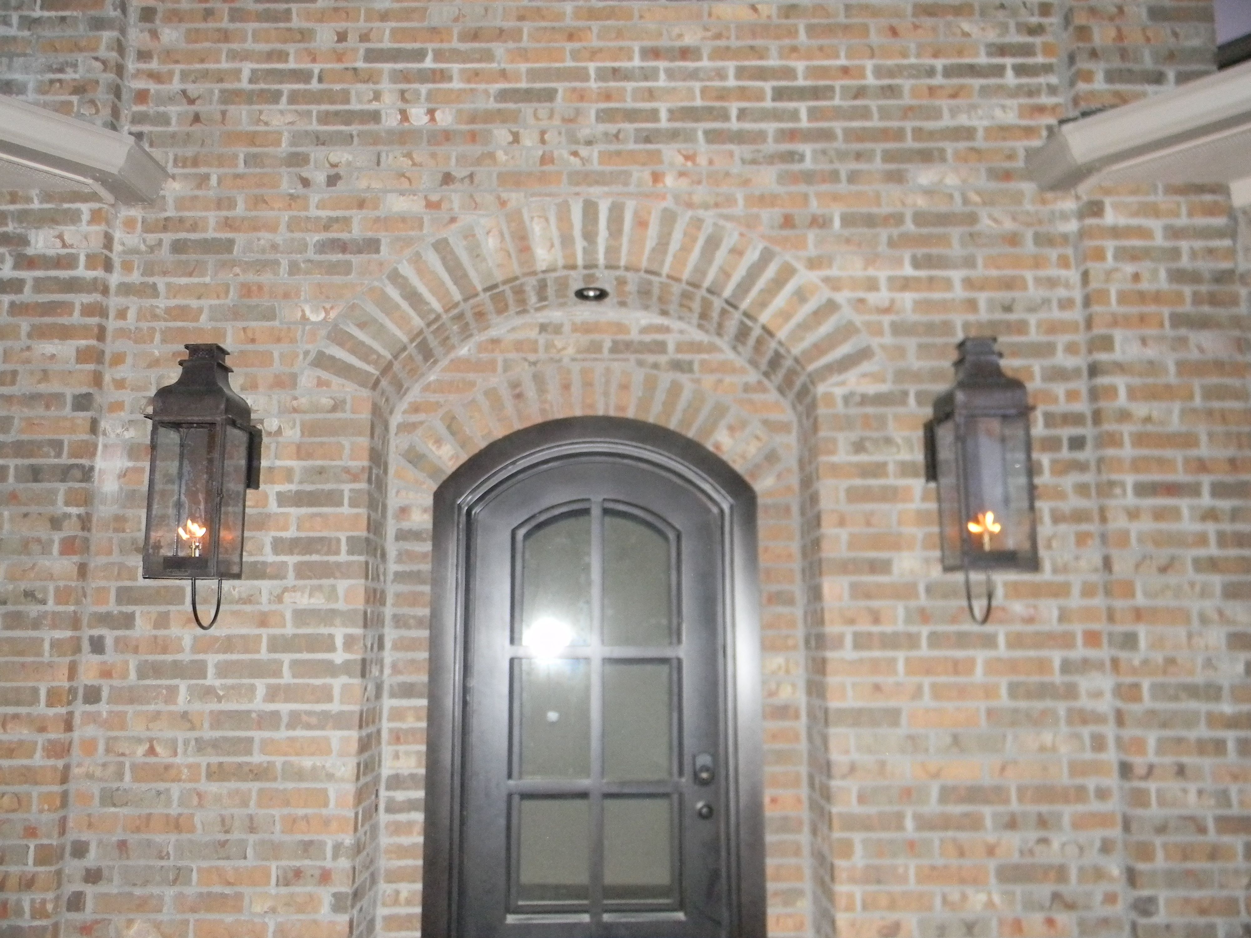 St. James Sarasota Gas Wall Mount Lifestyle 57