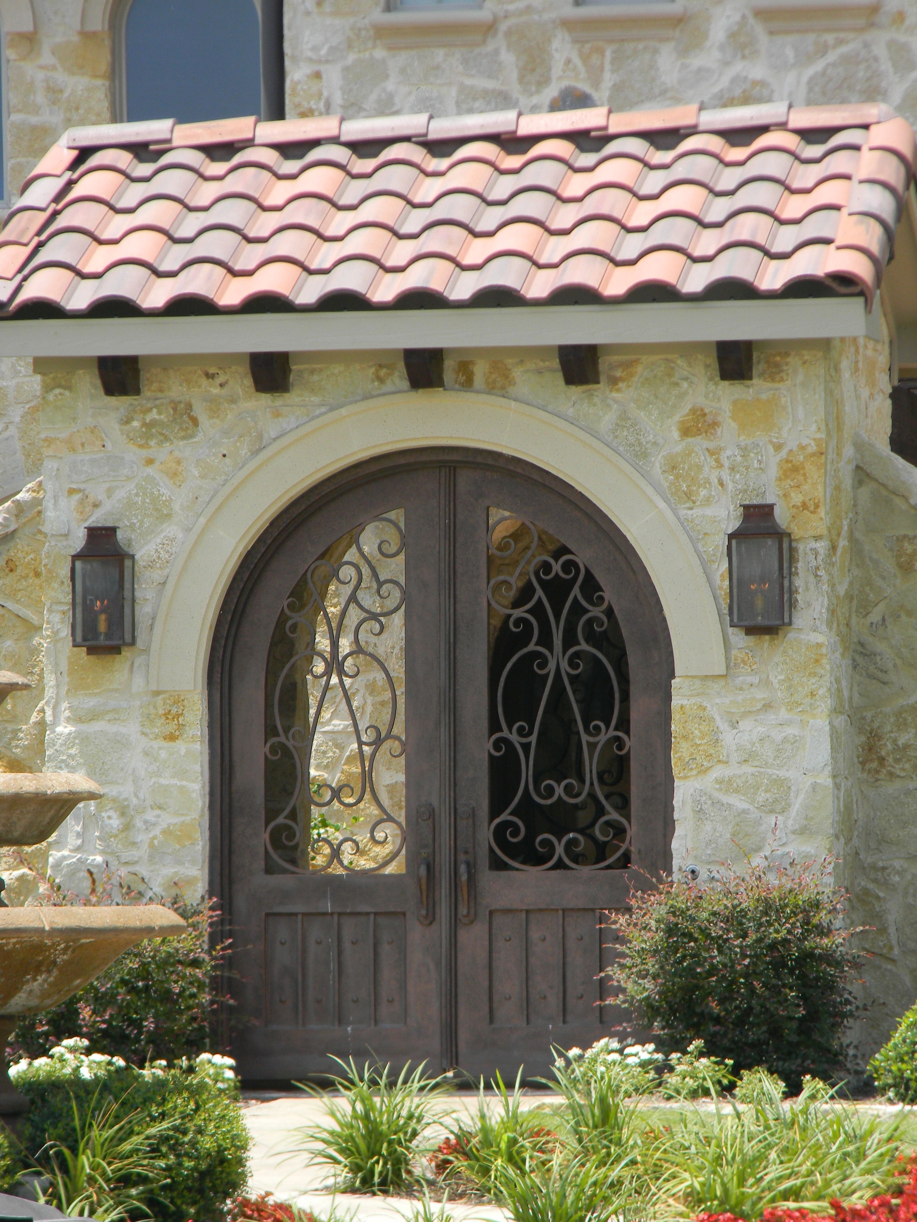 St. James Aspen Gas Wall Mount Lifestyle 37