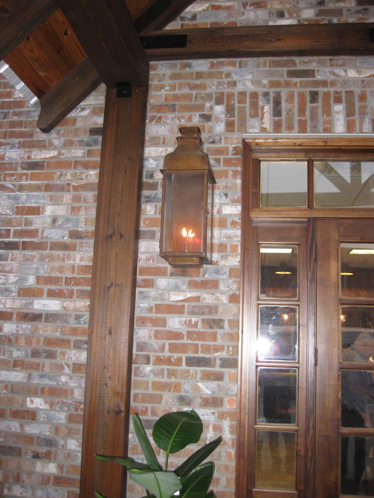 St. James Sarasota Gas Wall Mount Lifestyle 72