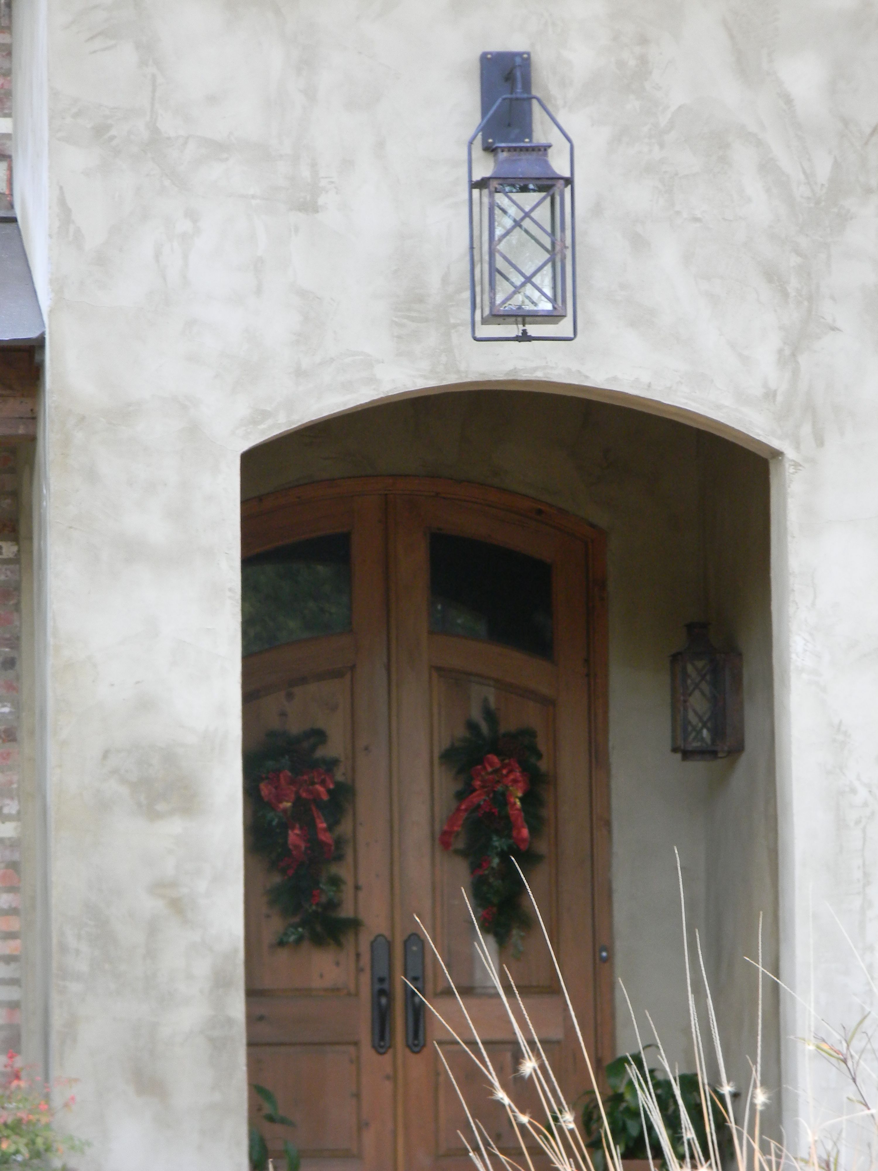 St. James Aspen Gas Full Yoke Coach Bars Wall Mount Lifestyle 4