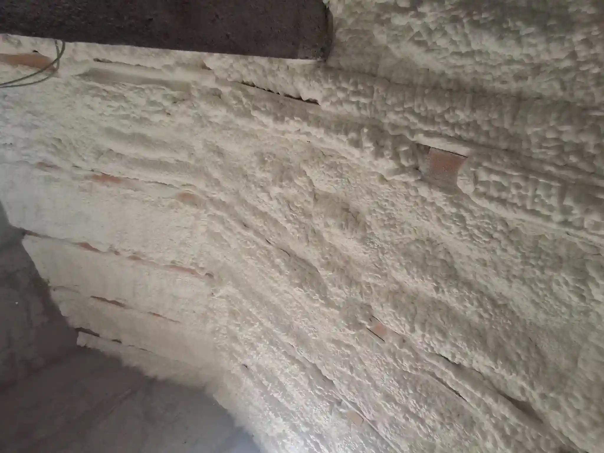 Strat gros de spumă poliuretanică pentru acoperiș