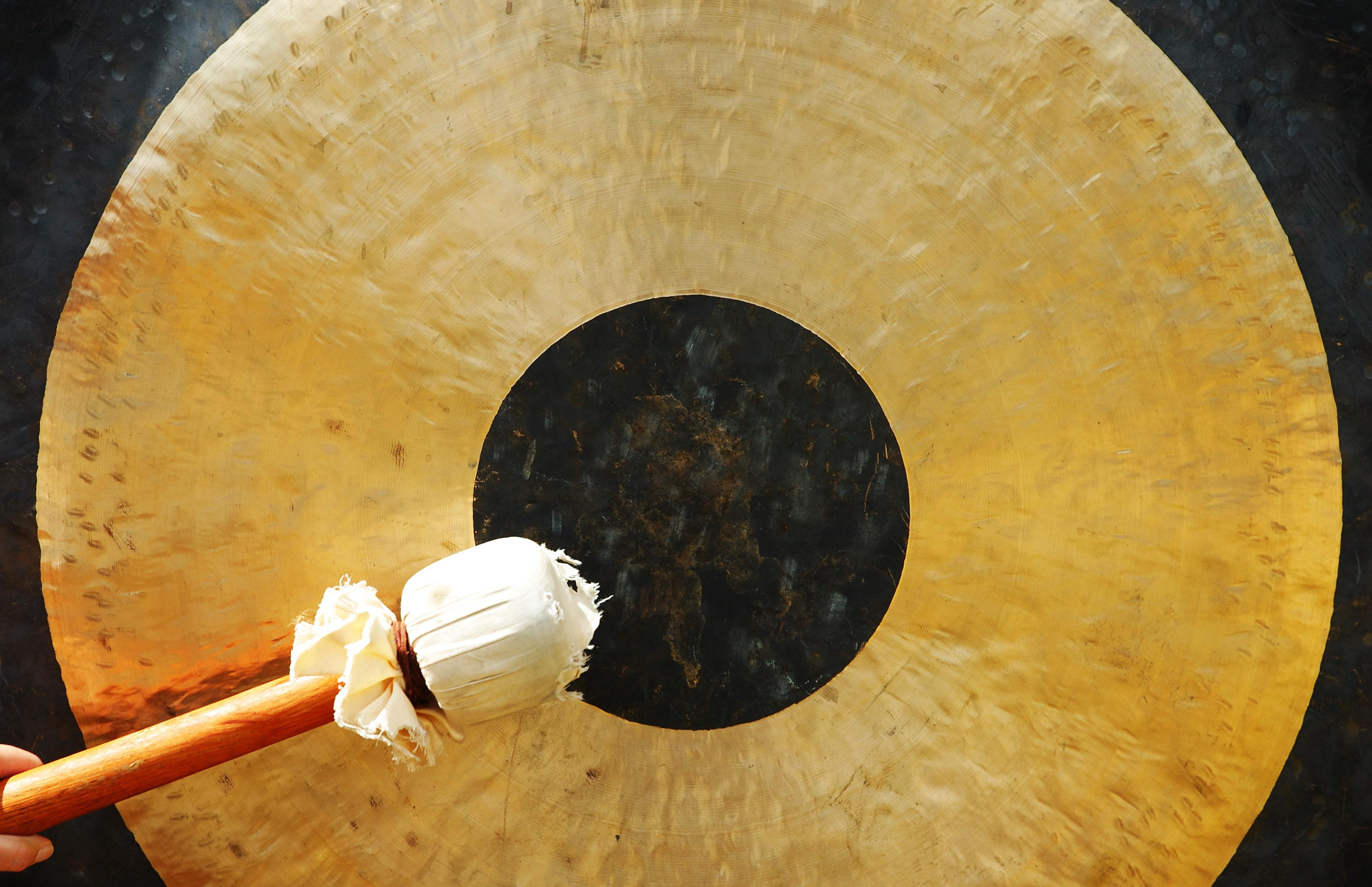 The Great Gong Wall of Kyan and other experiments in wellness