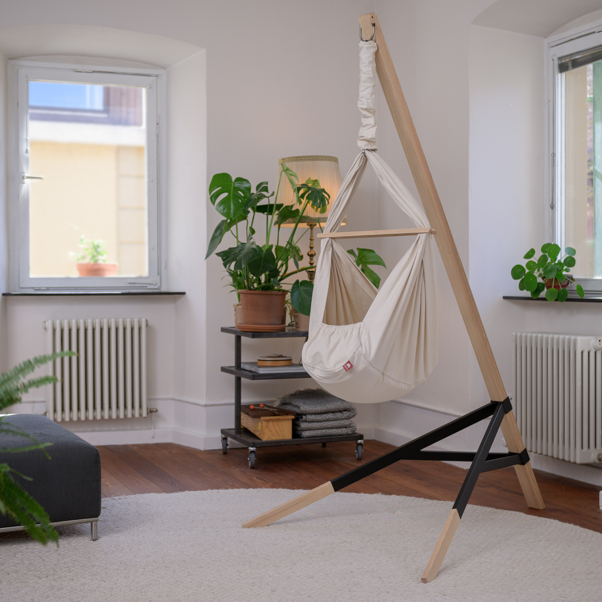 Federwiege aus BIO-Baumwolle inkl. Ständer Esche (Bild 2)