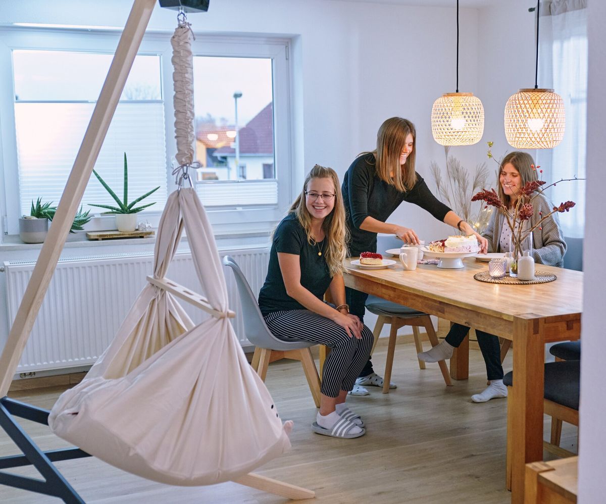 Federwiege aus Baumwolle mit Motor und Ständer (Bild 7)