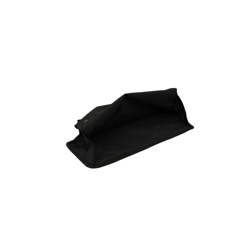 Fußablage Hinten für den ComfortPlus 2 in Schwarz, aufgeklappt und freigestellt