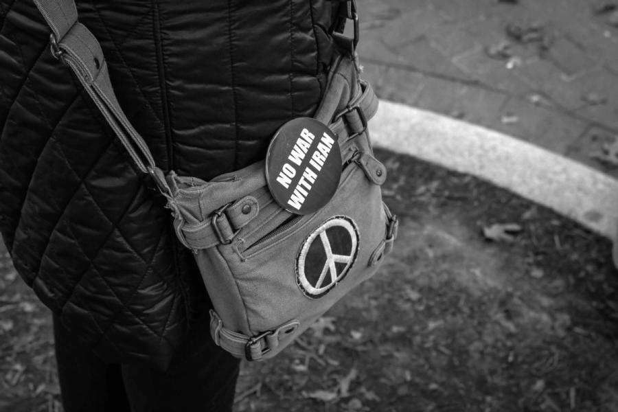 no war with Iran button