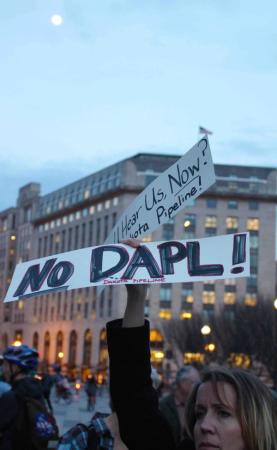 protest against DAPL the dakota access pipeline