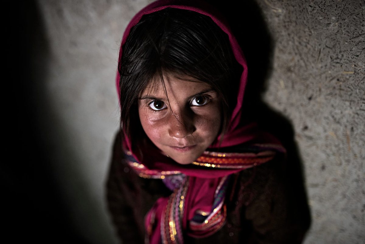 bambina afghana