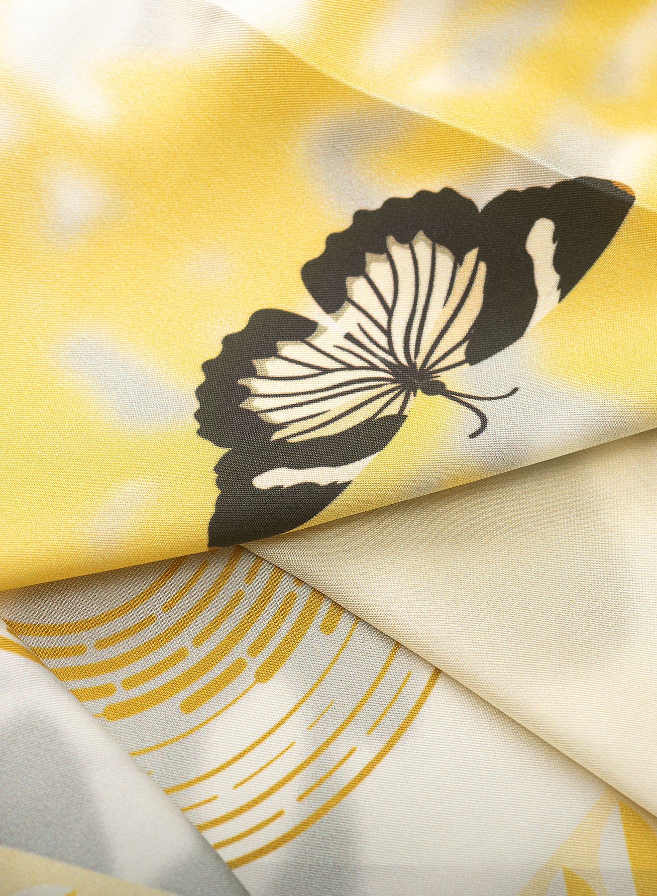 90cmsx90cms / Sand / 100%Silk Twill