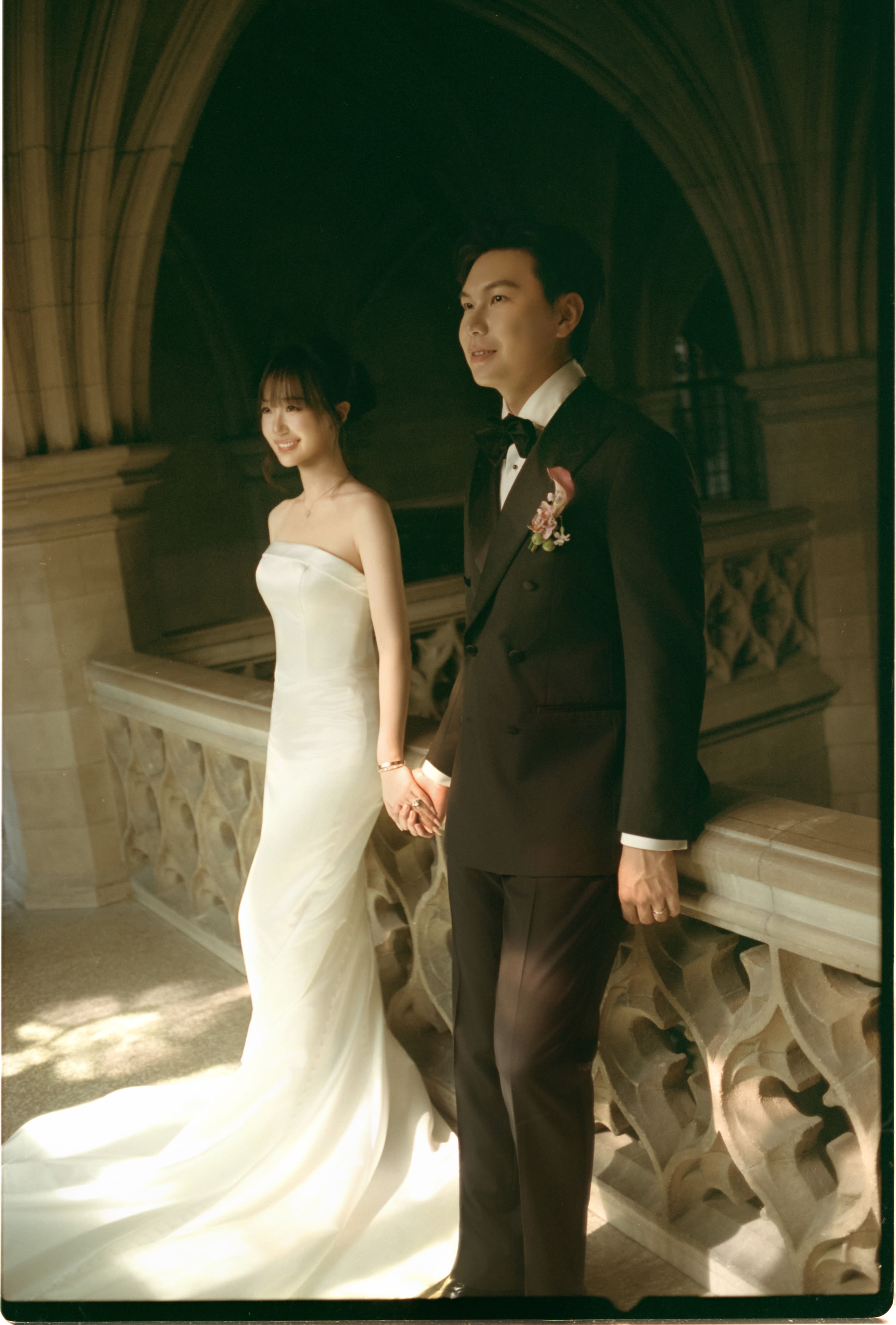 Knox College wedding photography with chapel architecture
