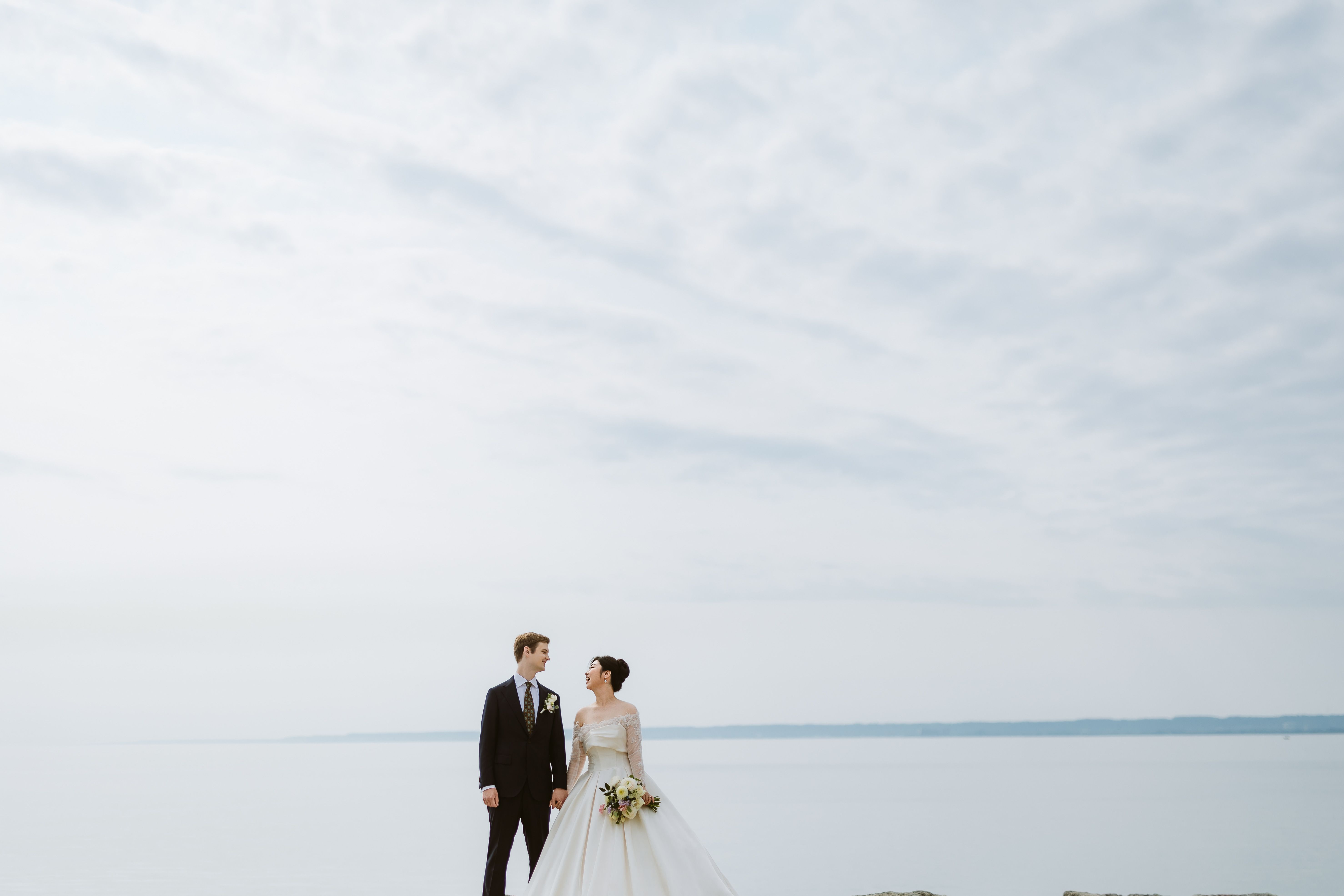 Spencer’s at the Waterfront wedding by Lake Ontario in Burlington