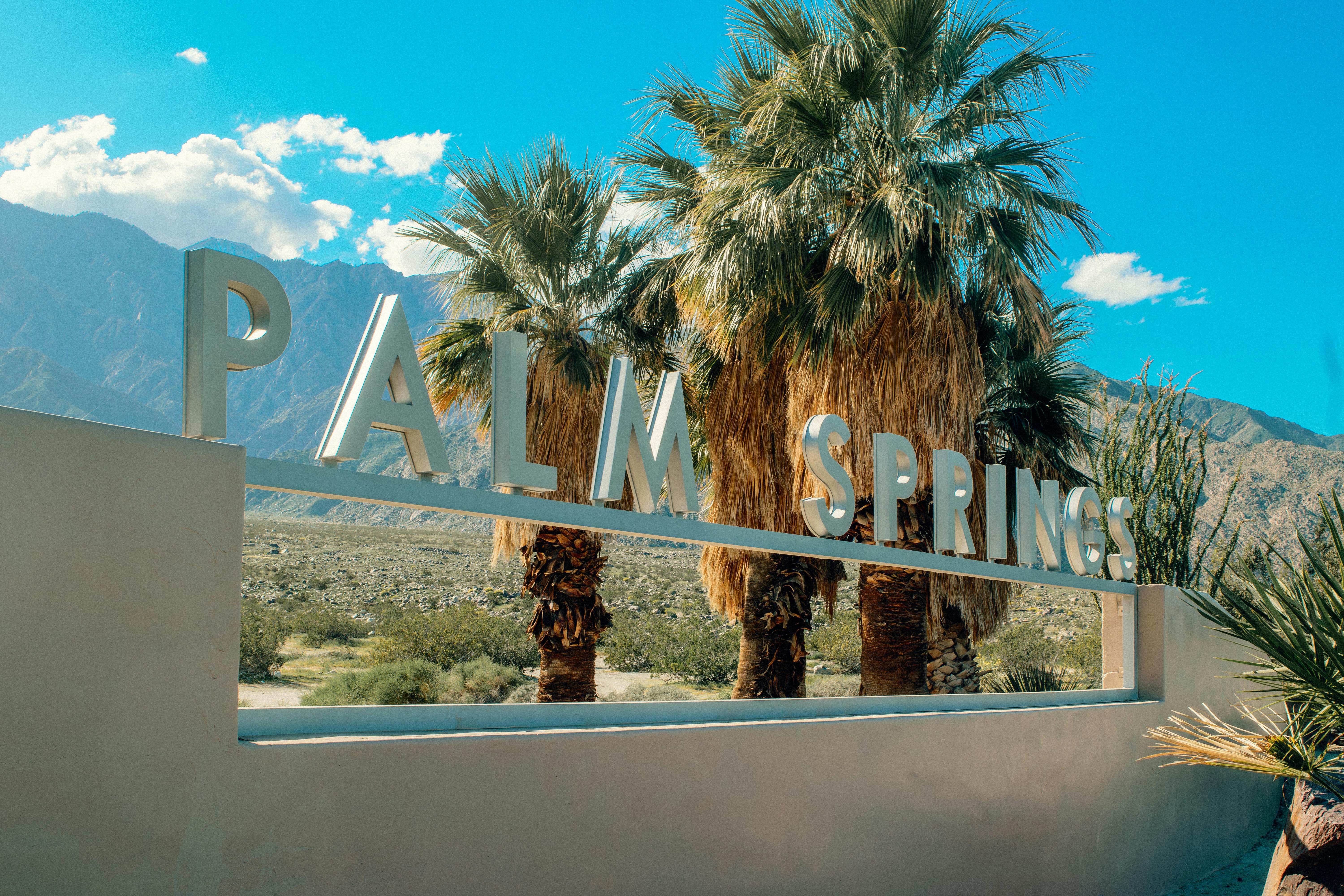 Palm Springs Airbnb Rules: Compliance, Fines & More cover
