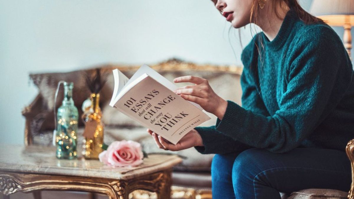 Person som leser bok