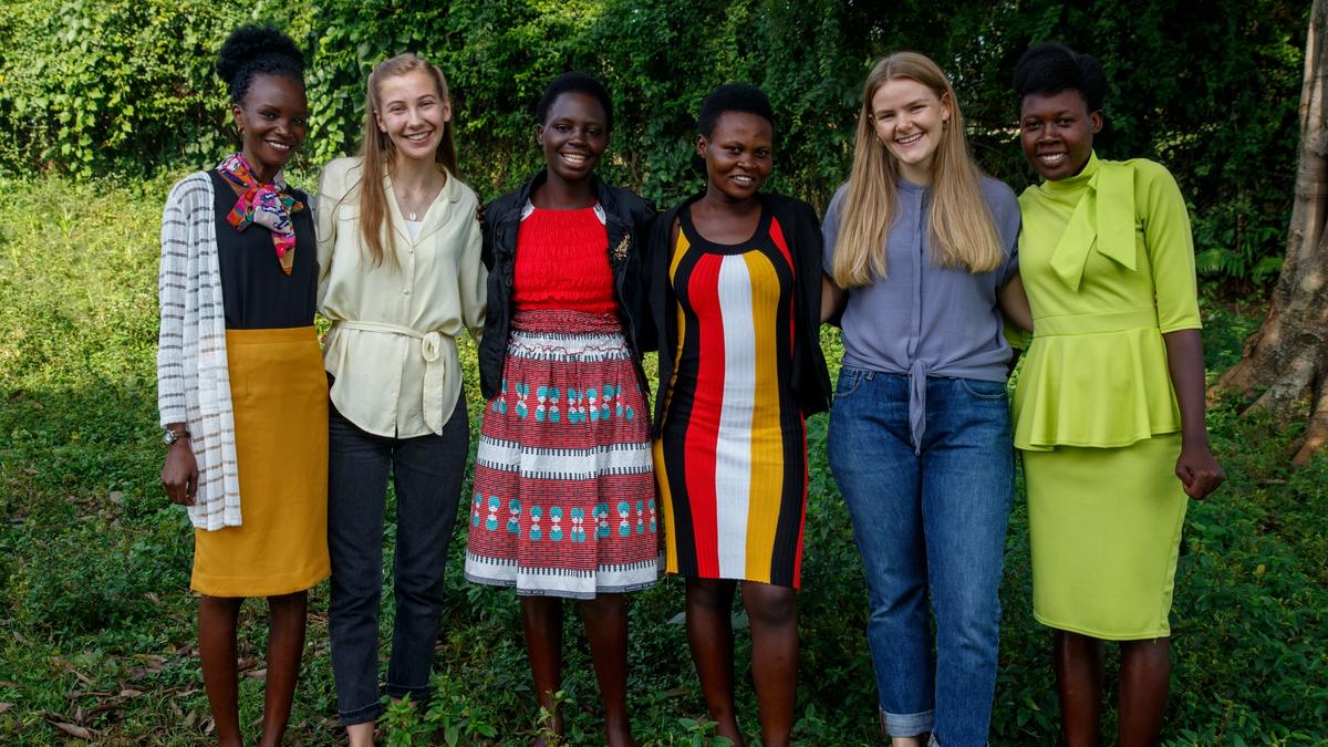 gründerne bak SELA the brand