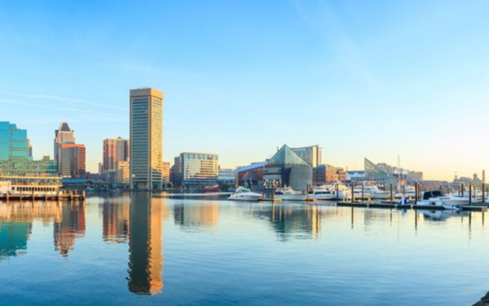Prístav v Baltimore je blokovaný, škody sa rátajú každý deň
