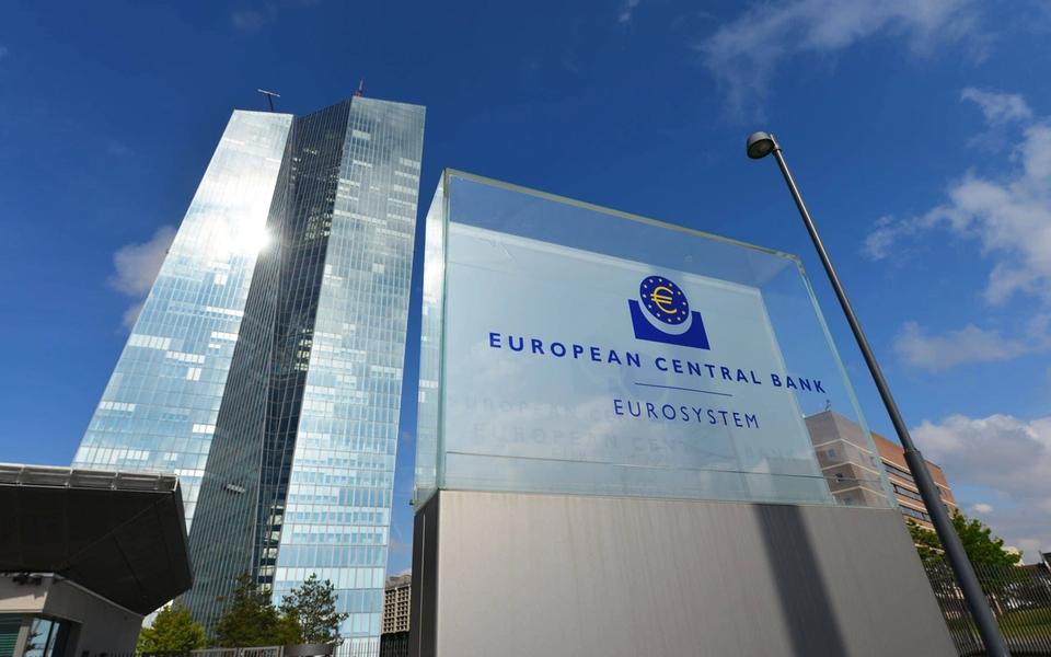 37. TÝŽDEŇ: ECB pokračuje v agresívnom zvyšovaní sadzieb