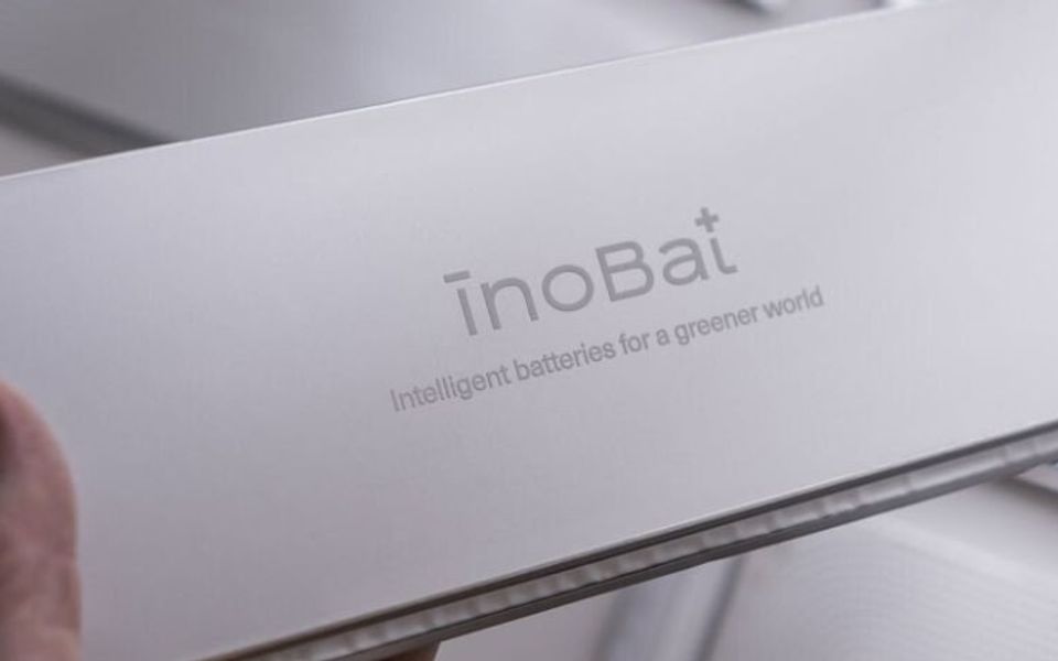 Pilotná linka InoBat-u vo Voderadoch napreduje