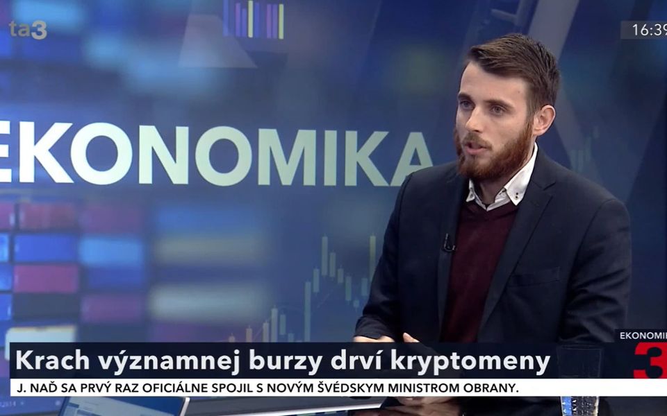 D. Hapl na TA3: Štvrtá najväčšia kryptomenová burza FTX skrachovala