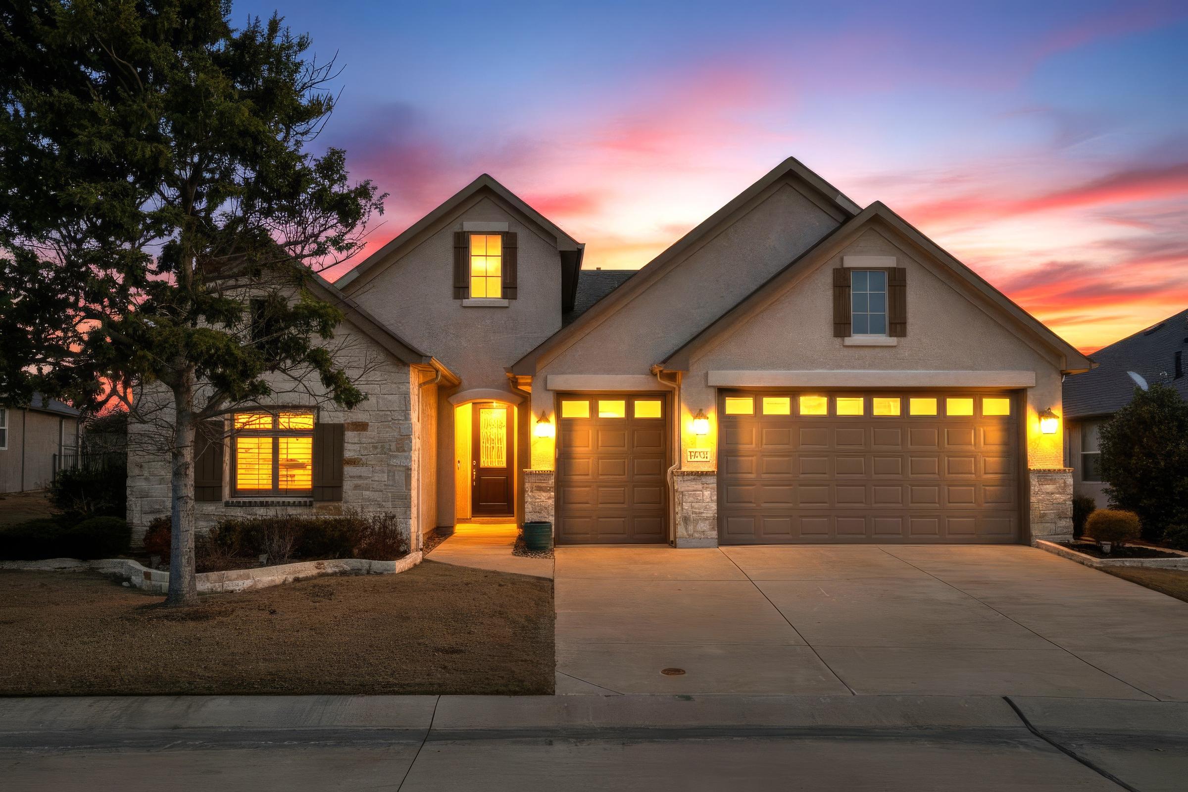 Why Are Digitally Enhanced Twilight Images So Popular in Real Estate Listings?