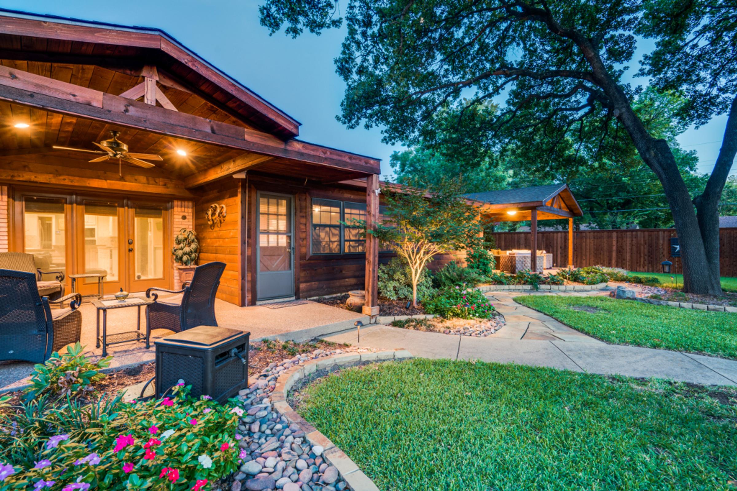 Shoot2Sell Photography Home Prep Checklist Landscaping