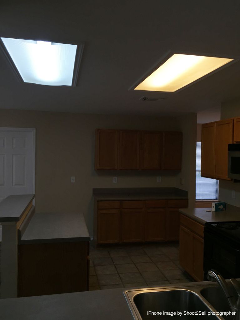 Shoot2Sell Photography Home Prep Checklist Different Colored Lights