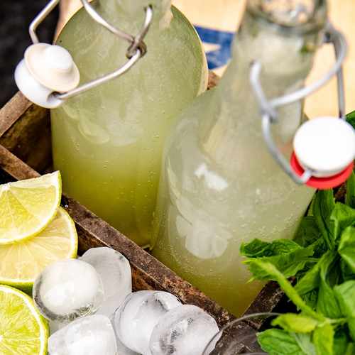 Lemonad - en ljuvlig limedricka