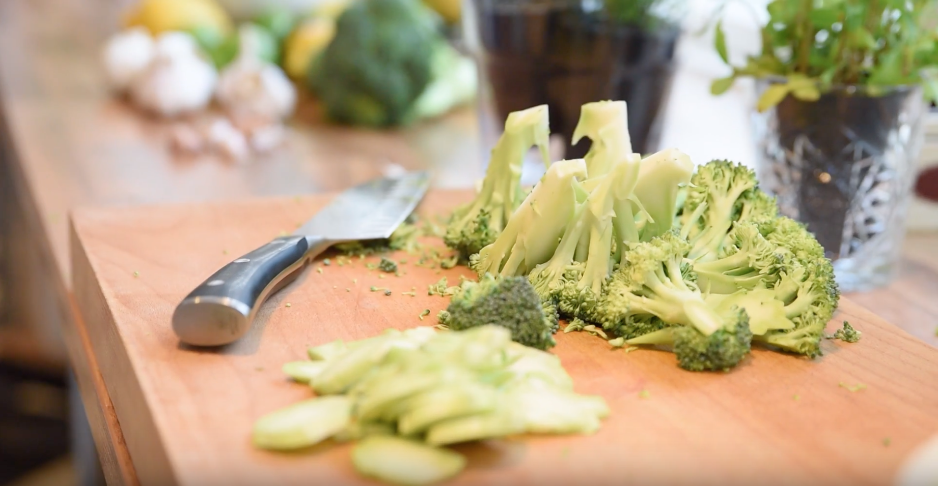 Använd hela broccolin: Broccolistjälken är till för att ätas!