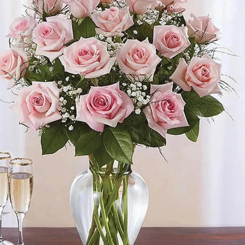 Pretty Pink Roses Arrangement thumbnail 2