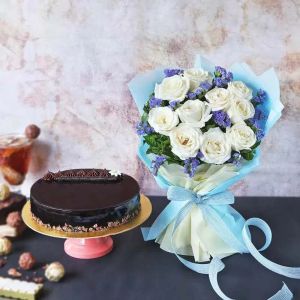 cloud-in-the-sky-and-fudge-cake_1.webp
