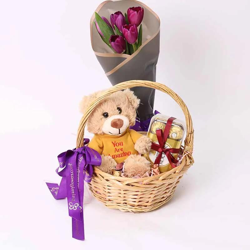 amazing-choco-floral-gift-basket_1.webp