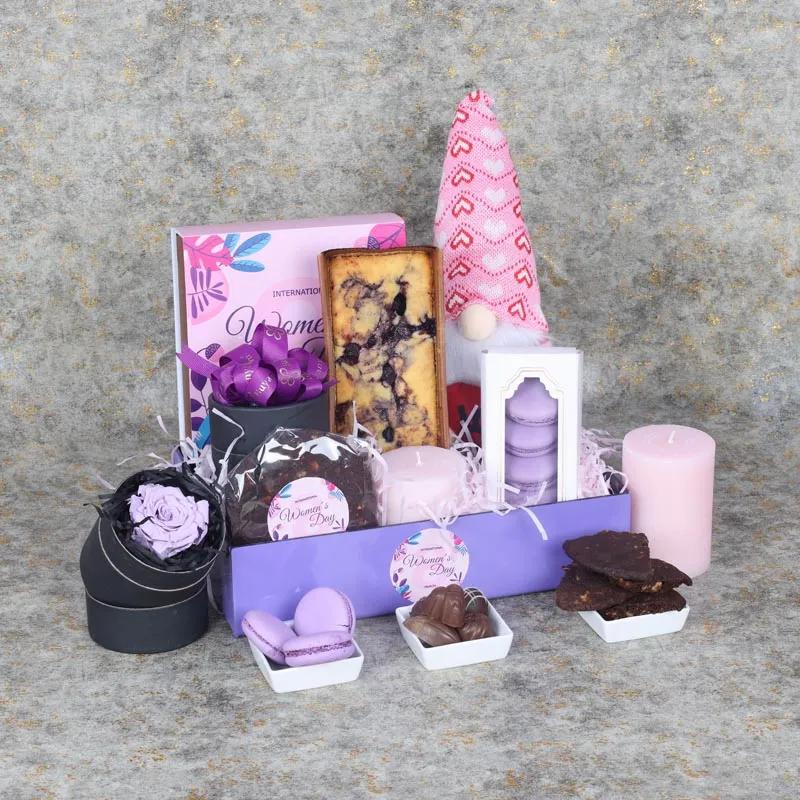 womens-day-gift-tray-purple_1.webp