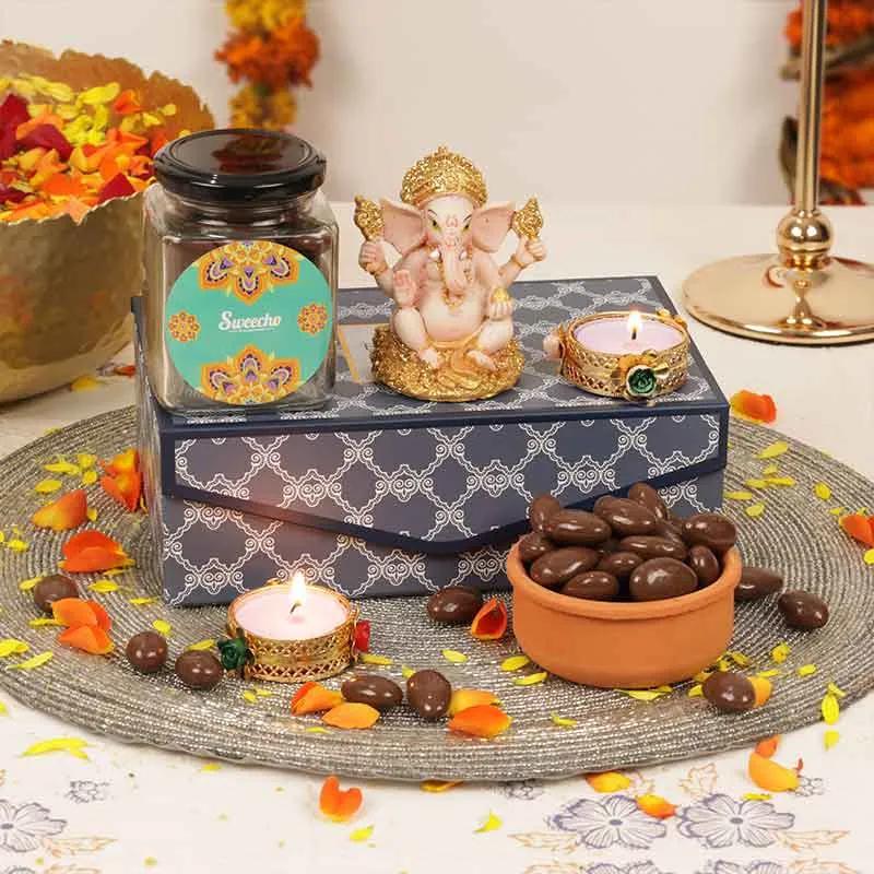festive-diwali-wishes-gift-box_1.webp
